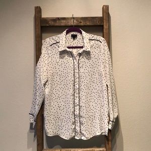 Women’s white with black polkadots button up